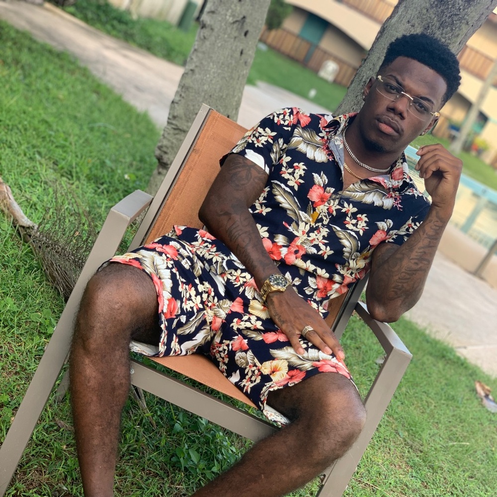 Meet your Posher, Anthony